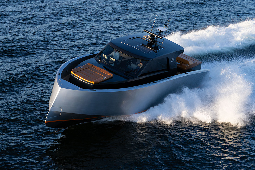 THE CRAFT 54° 54LUX - Coastal Craft Yachts - Sunshine Coast, BC